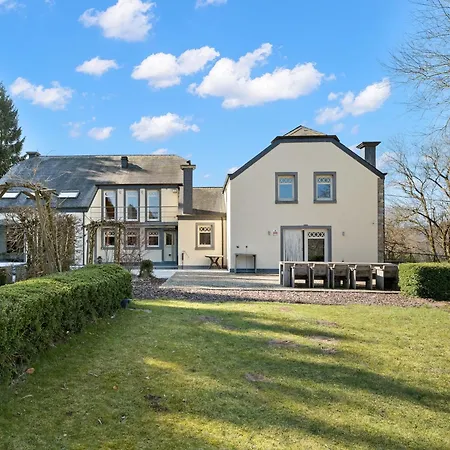 Holiday home Luxury With Pool